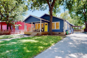 Stylish South Austin Cottage